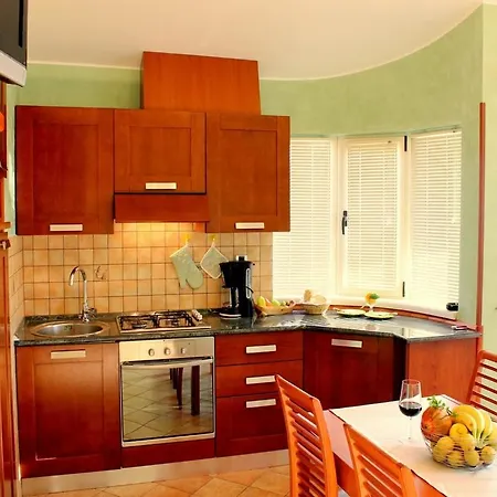 Aleksandar Apartamento *